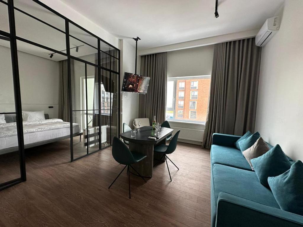 Hotel Manica 4You Алматы Экстерьер фото